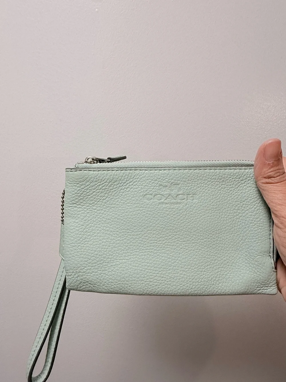 Y2K Coach Mint Green Pebbled Leather Wristlet